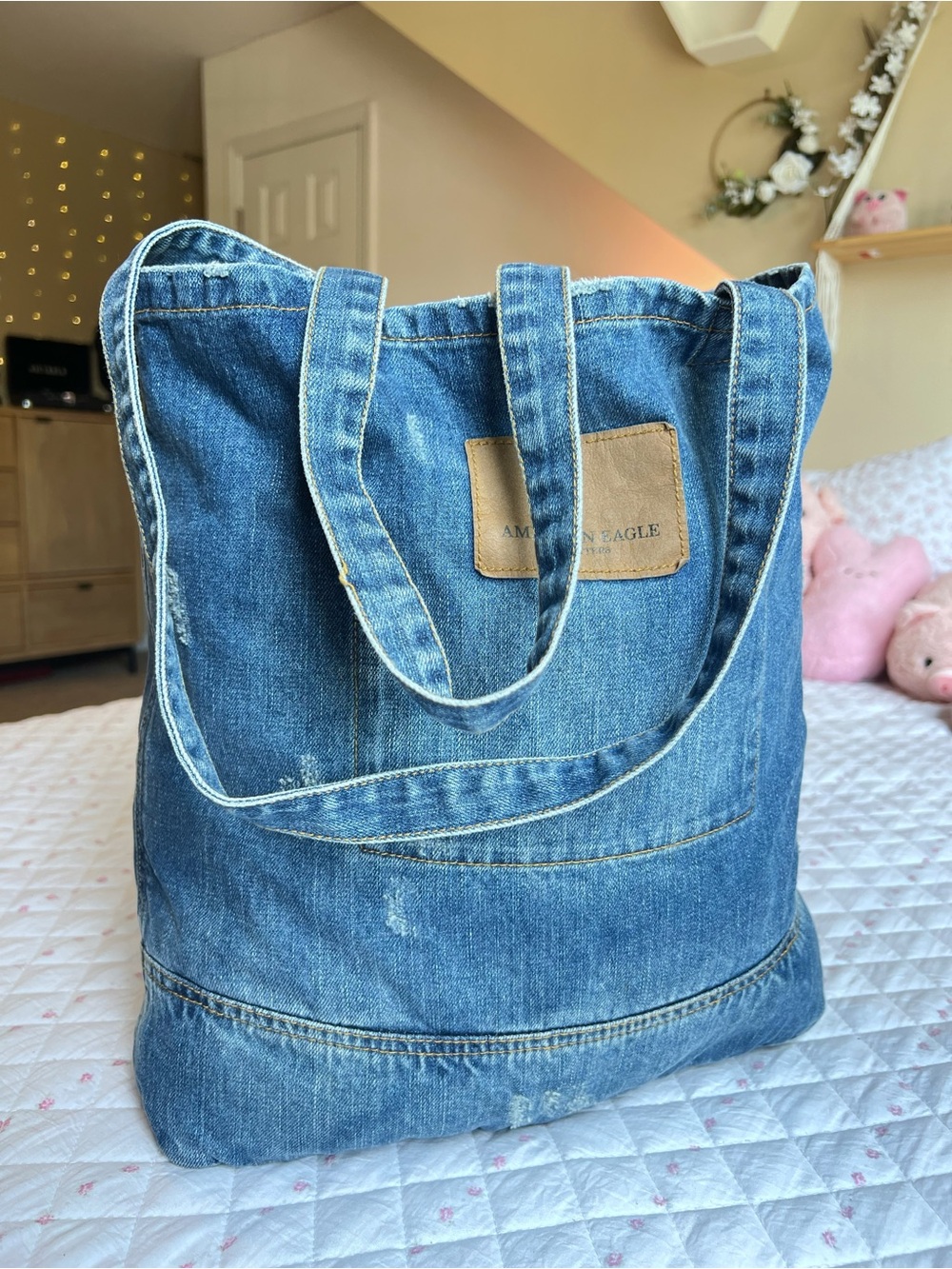 American Eagle White Painted Logo Distressed Denim Tote Bag Jean Pocket - Picture 5 of 7